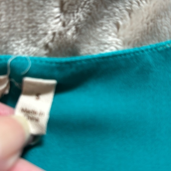 Top - Picture 3 of 4